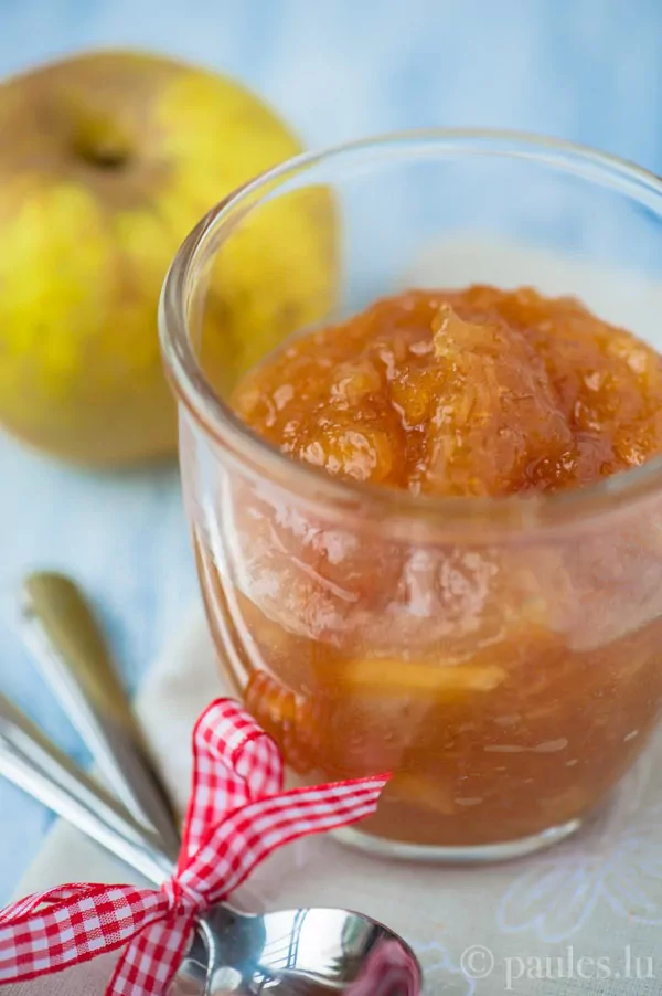 Apfel-Karamell-Konfitüre mit Fleur de Sel