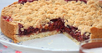 Pflaumenkuchen mit streusel (zwetschgenkuchen)