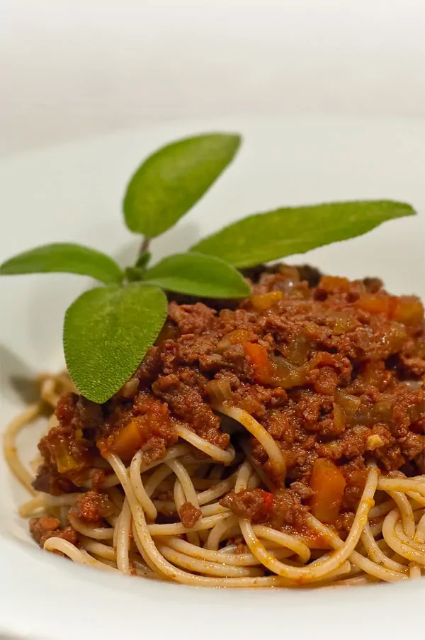 Ragù alla bolognese mit Wildfleisch