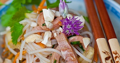 Nudelsalat mit Rindfleisch Asia-Style