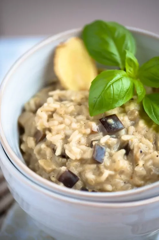 Risotto mit Ingwer und Auberginen