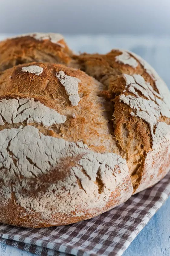 Rustikales Kartoffelbrot