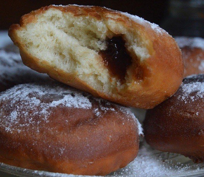 Donuts mit Marmelade