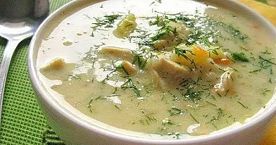 Käsesuppe mit Hähnchen